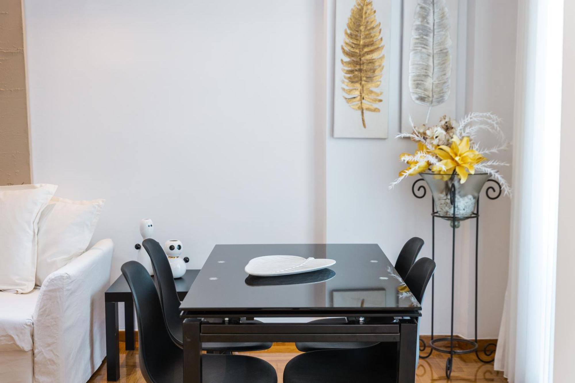 Apartment In Glyfada Center Athene Buitenkant foto